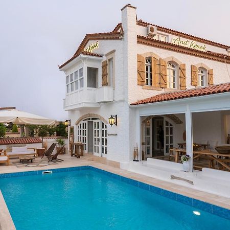 Anit Konak Alaçatı Luaran gambar